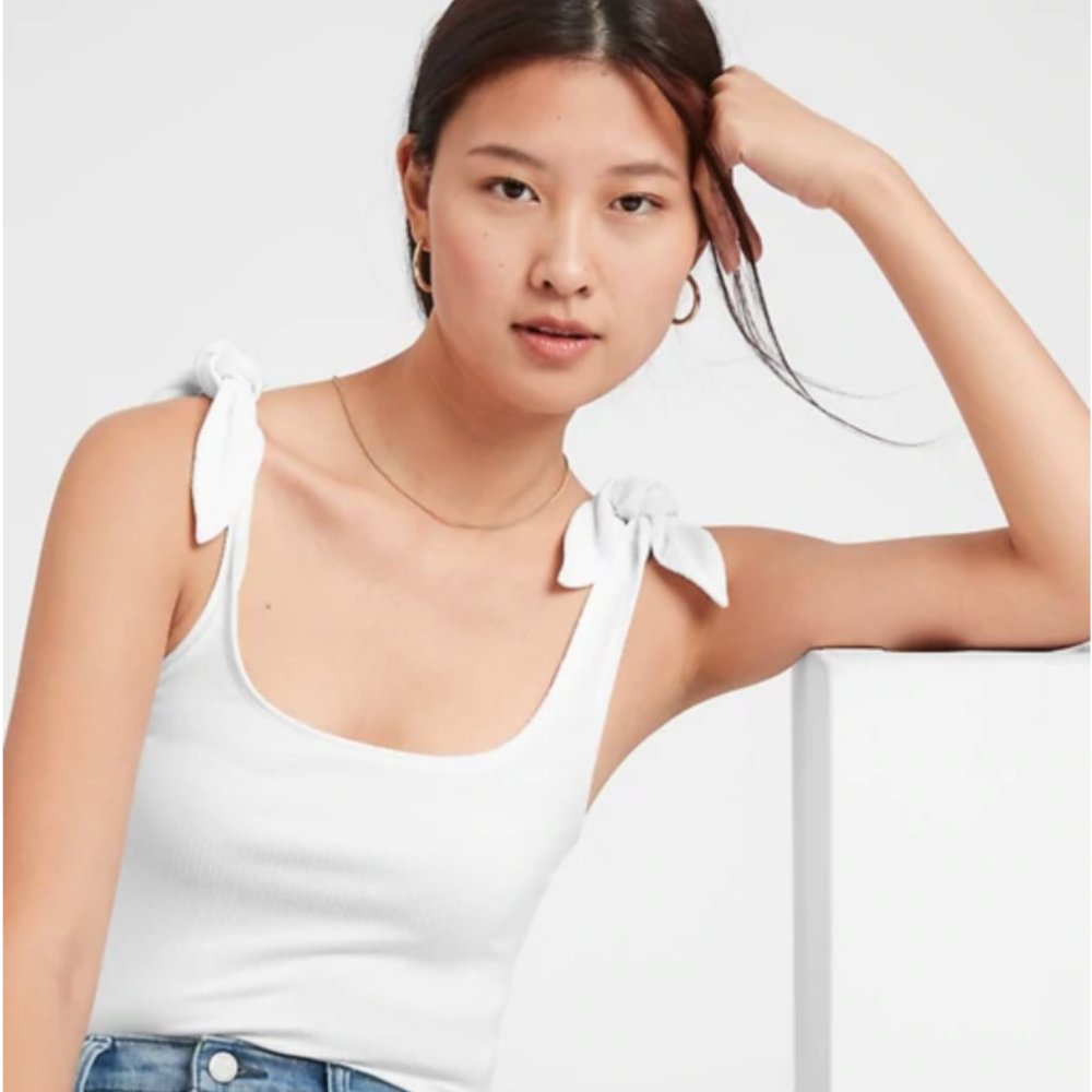 Banana Republic Factory Ribbed Tie-shoulder Top L